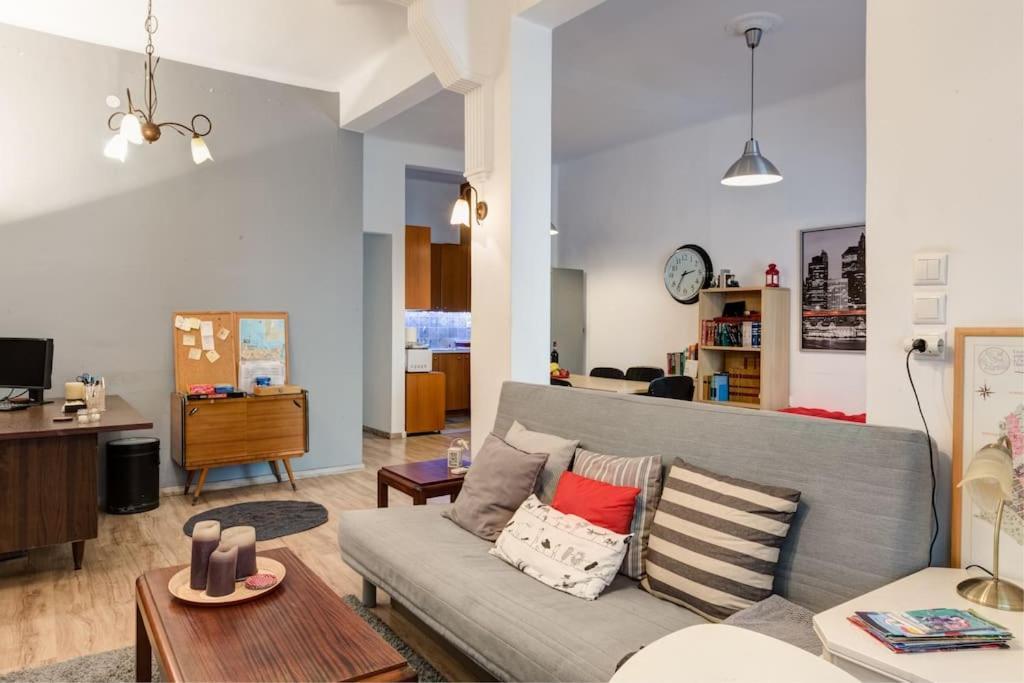 Renovated, Open And Functional Old City House Iraklion Buitenkant foto